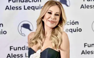 Por qué nos indignamos tanto con Ana Obregón si hay otros famosos que han tenido hijos por vientre de alquiler (y no los hemos criticado)