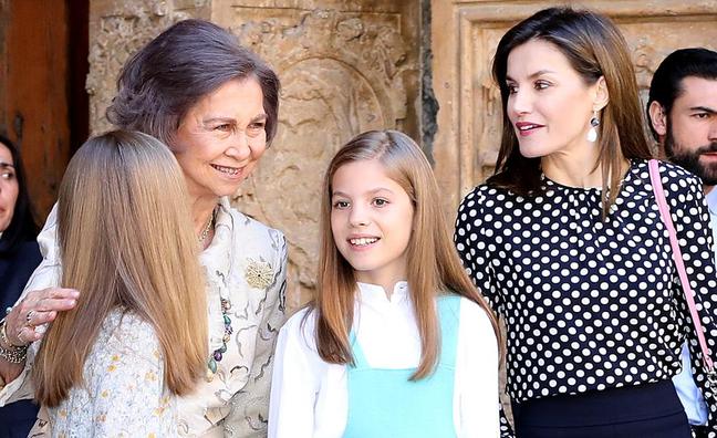 La intrahistoria del rifirrafe de Palma, según los expertos: así es de verdad la relación de la reina Letizia y doña Sofía cinco años después