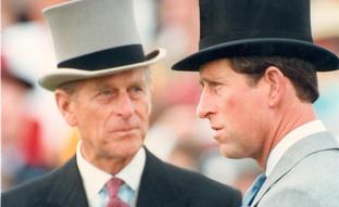 Dos años sin el duque de Edimburgo y Carlos III lo cambia todo: reduce cortesanos, controla escándalos, convierte en reina a Camilla y se deshace de los Sussex