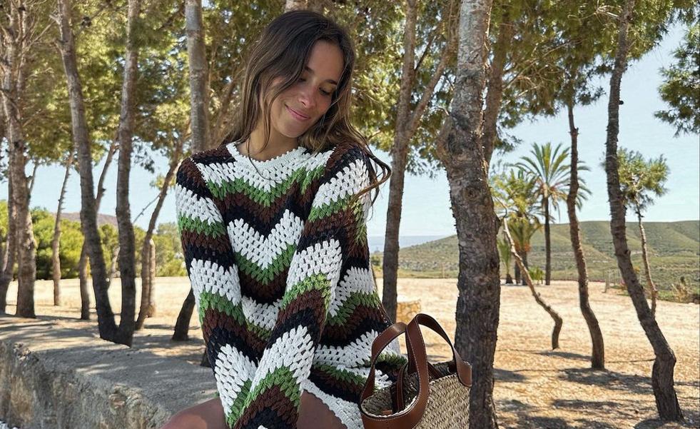 Tenemos el vestido de Mango más versátil: apto para los looks de primavera y para ir a la playa