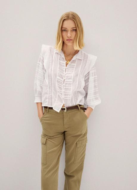 Camisa blanca de Mango (35,99 euros)