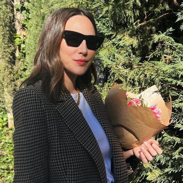 Uñas de porcelana: qué son, cómo se colocan, cuánto duran y los diseños de manicura más bonitos