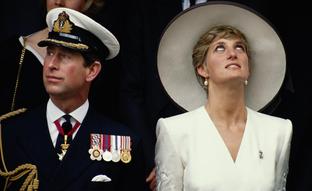 Carlos III fracasa en su intento de robar la leyenda pop de Diana de Gales: de Elton John a Harry Styles, ninguna estrella quiere cantar en su Coronación