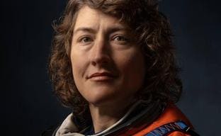 Christina Koch, la primera mujer en viajar a la Luna: «En 50 años sabremos si estamos solos o no en el universo»