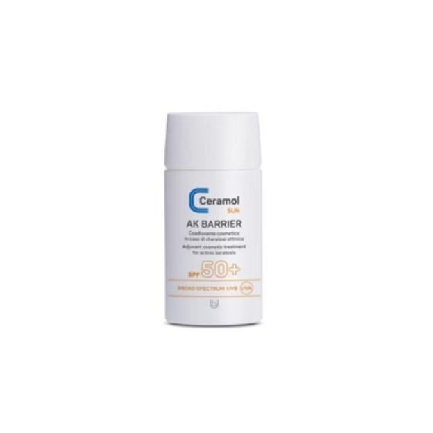 Protector solar Sun Ak Barrier SPF50 de Ceramol (22,95 euros).