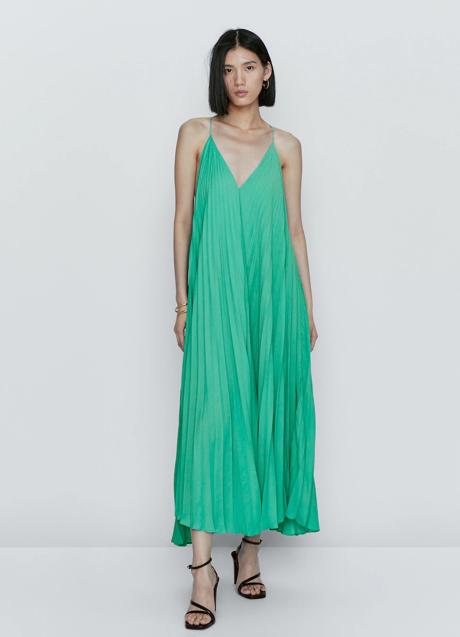 Vestido verde de Massimo Dutti (129,99 euros)