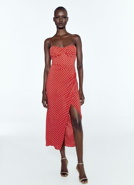 Vestido rojo de Zara (29,99 euros)