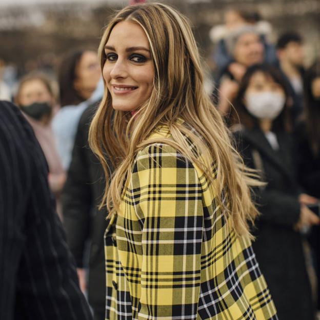 Tenemos la versión asequible de la preciosa bomber favorita de Olivia Palermo para esta primavera