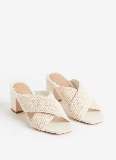 Sandalias de punto de H&M (29,99 euros)