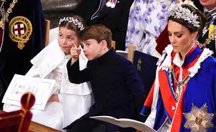 George, Charlotte y Louis le roban el protagonismo a su abuelo Carlos III: su papel en la Coronación (y las fotos más divertidas)