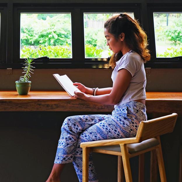 Una heroína desconocida, una musa con plumas y la nueva novela de una escritora superventas: los libros que no te puedes perder este mes de mayo