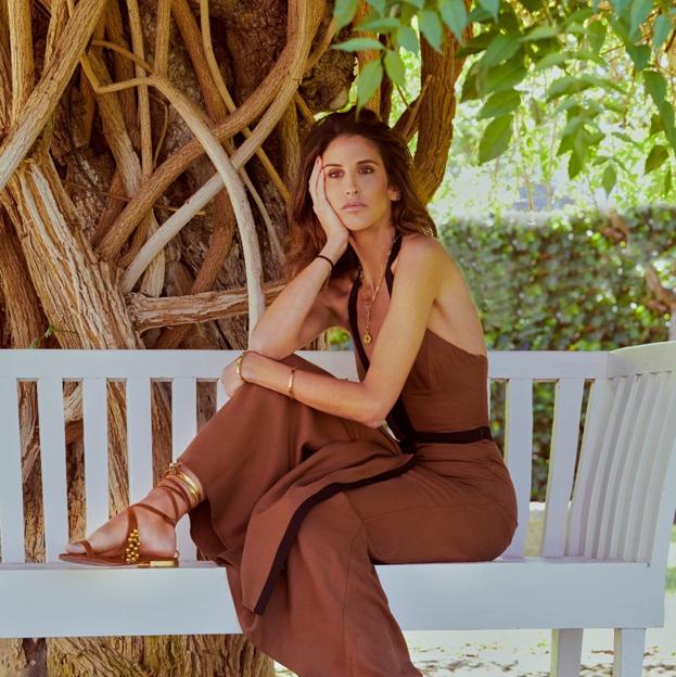 Los siete looks de Inés Domecq para cada día de la semana: vestidos espectaculares, trajes impecables y otras elegantes propuestas