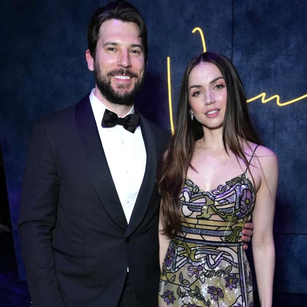 Quién es Paul Boukadakis, el novio de Ana de Armas que es multimillonario, vicepresidente de Tinder y la sigue en silencio a todas partes