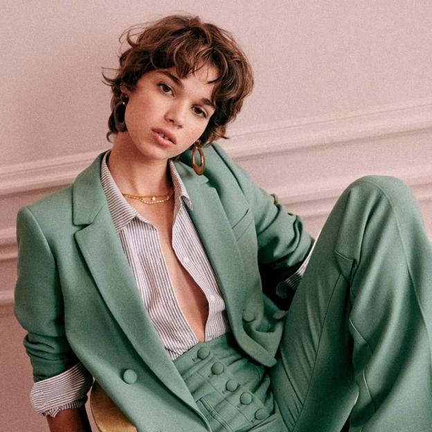 Las novedades de la semana de Primark: vestidos estampados, sandalias de colores y otras compras que te solucionarán el verano