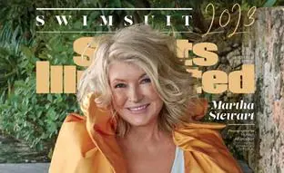 Quién es Martha Stewart: la multimillonaria gurú que pasó cinco meses en la cárcel y ha posado en bañador a los 81 años para Sports Illustrated