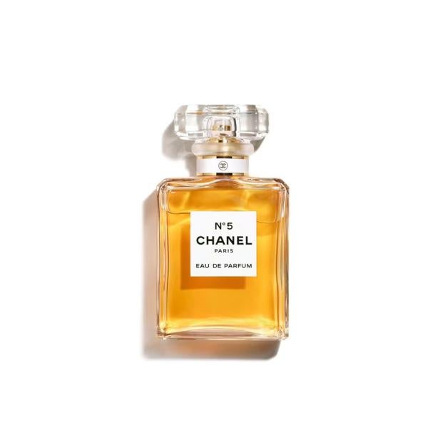 Perfume Chanel No5.