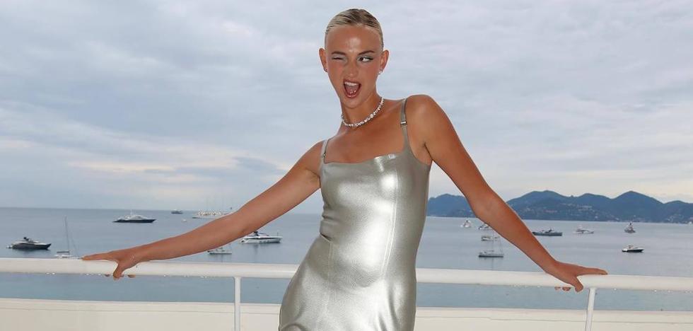 Zara desata la locura con sus prendas metalizadas y confirma que es la  tendencia del verano