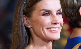 Qué le pasa a la reina Letizia en la sonrisa: el problema en los dientes que podría obligarle a llevar brackets (otra vez)