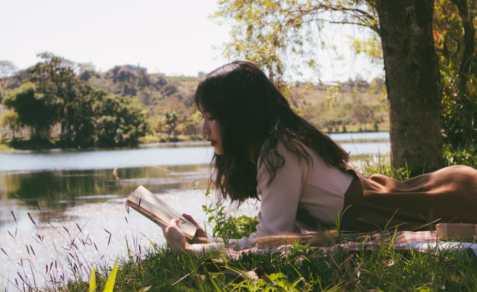 Detectives, las estrellas de la cultura parisina y mujeres maduras: los libros que llegan a librerías en junio