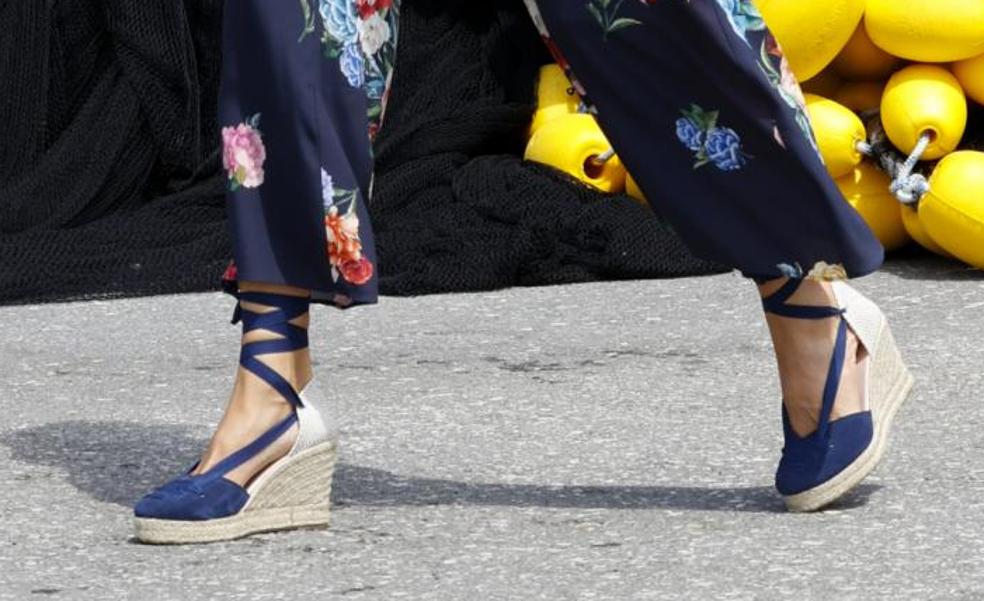 Cinco alpargatas en denim para lucir la tendencia del momento en tus pies