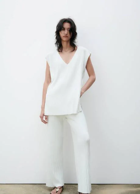 MODA: Necesitas un pantalón blanco para vestir fácilmente en verano