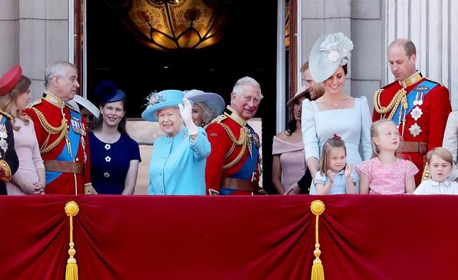 Así va a ser el primer Trooping the Colour de Carlos III como rey: cambios importantes, ausencias notables y el recuerdo de Isabel II