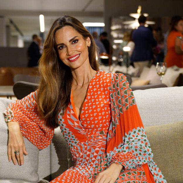 Este vestido plisado made in Spain es uno de los favoritos de Ariadne Artiles