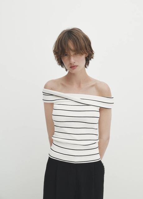 Top de punto de Massimo Dutti (49,95 euros)