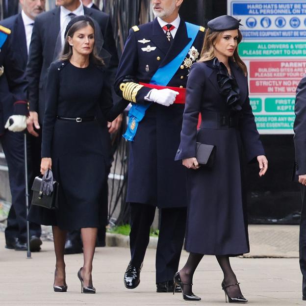 Letizia y Rania en el funeral de Isabel II.