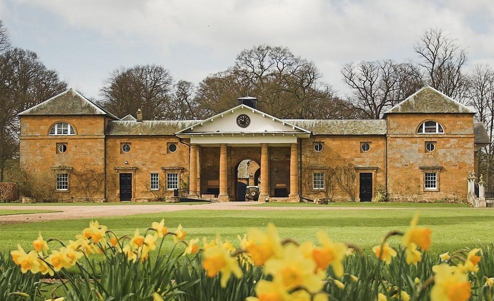 Althorpe House, la impresionante mansión donde Lady Di pasó sus años más felices (y donde está enterrada)