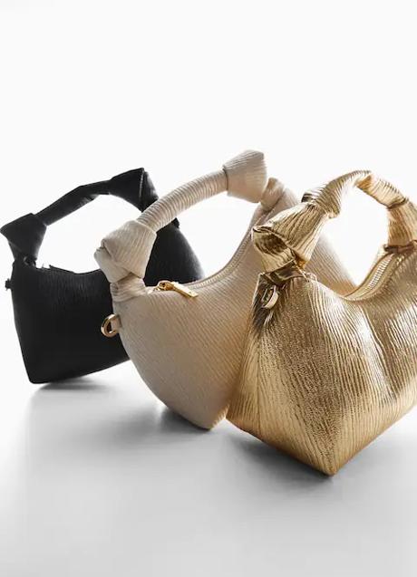 Bolso de mano de Mango (22,99 euros)