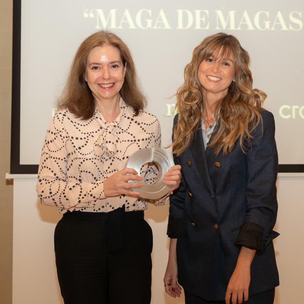 Lourdes Garzón, directora de Mujerhoy, premiada en la I Edición de 'Maga de Magas' por su trayectoria y contribución al periodismo femenino