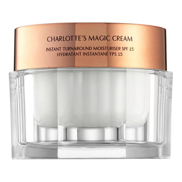 Magic Cream de Chalotte Tilbury.