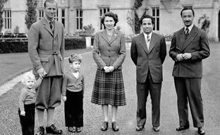 La dramática historia de Faisal II, el último rey de Irak, asesinado junto a su familia con solo 23 años