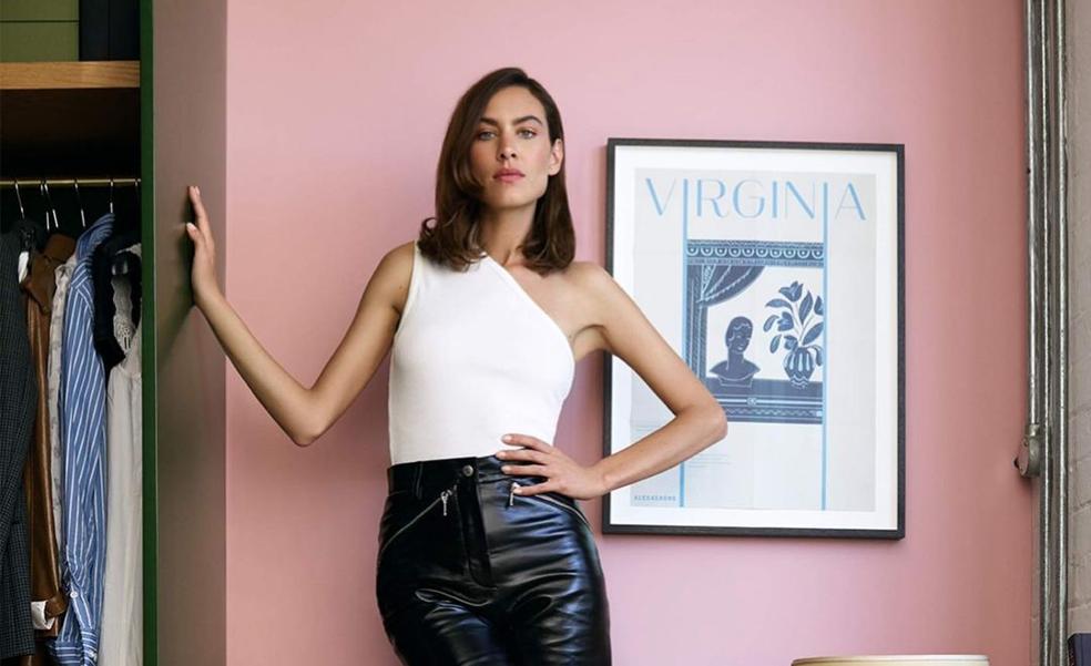 Los siete looks de Alexa Chung para conseguir los mejores estilismos de verano