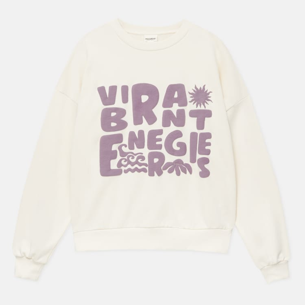 La sudadera de Pull&Bear.