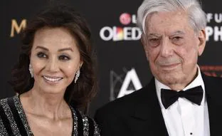 Por qué Mario Vargas Llosa le ha robado el estilo de vida a Isabel Preysler (y, lo peor, con la complicidad de su ex mujer, Patricia)