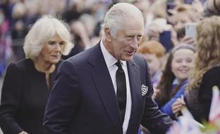 La extraña decisión de Carlos III para el primer aniversario de la muerte de Isabel II: cede el protagonismo a Kate Middleton y se queda con Camilla en Balmoral