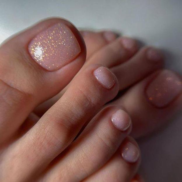 Pedicura con glitter