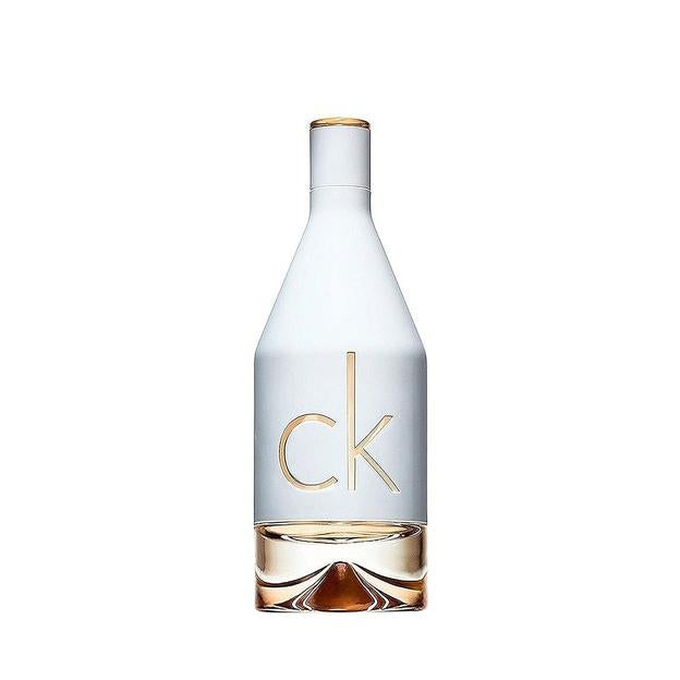 Perfume con pomelo CK IN2U de Calvin Klein.