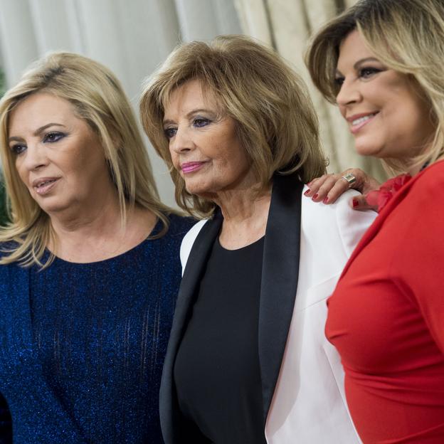 María Teresa Campos junto a sus dos hijas: Terelu y Carmen Borrego. 