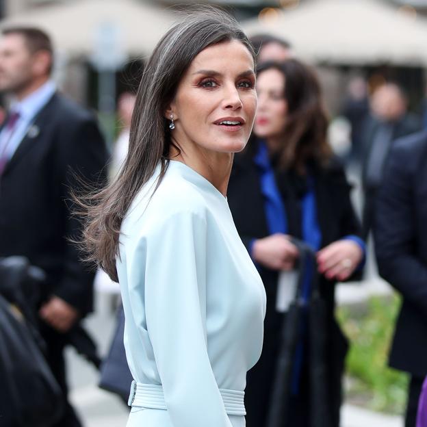 La reina Letizia, en un paseo por las calles de Zagreb durante su visita a Croacia el pasado mes de mayo. 