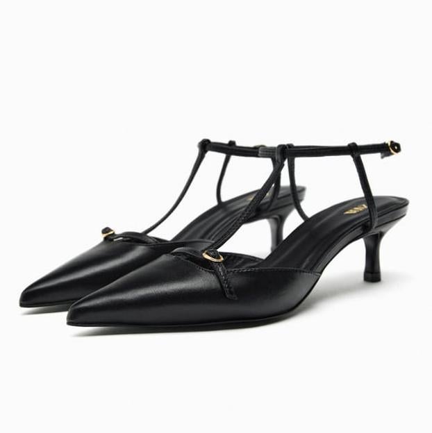 Los zapatos negros de Zara que ha llevado Marta Ortega.