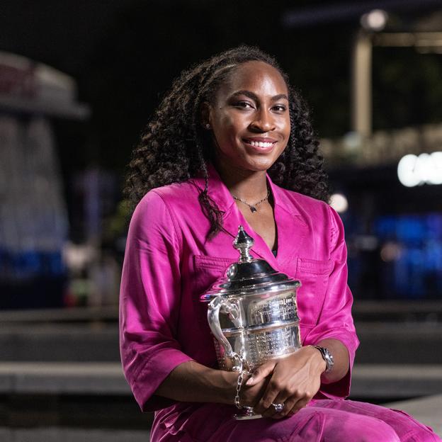 Coco Gauff, con el trofeo de campeona del US Open. 