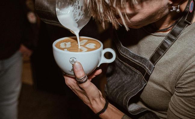 Café de especialidad: el evento para los amantes de esta fiebre gastro con las mejores marcas y los que más saben se celebra en Barcelona