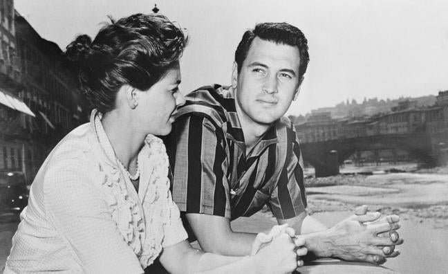 El fantasma de Rock Hudson, el libro que tienes que leer este otoño: drama familiar, crónica rosa y proceso catártico (todo en uno)