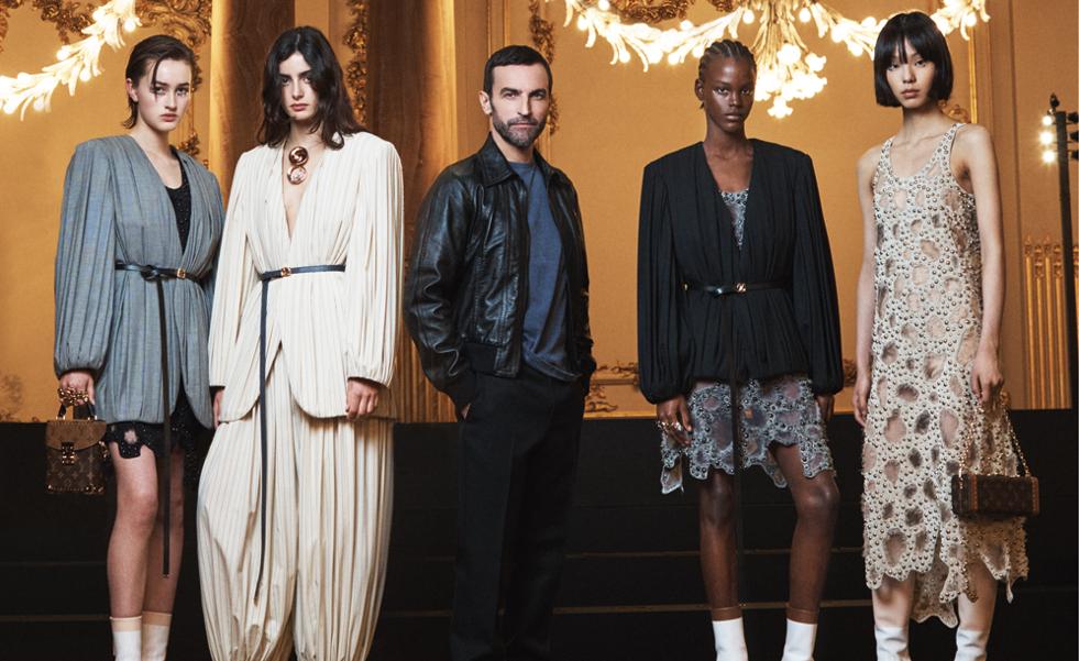 Nicolas Ghesquière y el secreto del estilo de las francesas que fascina al mundo