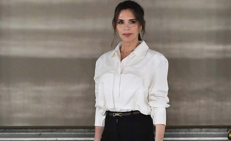 Conseguir unos brazos fuertes y estilizados como los de Victoria Beckham a los 49 años es posible con estos ejercicios