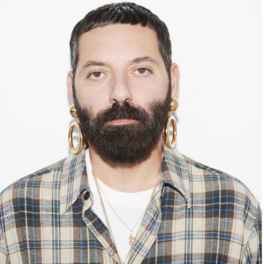 Quién es Davide Renne, el nuevo director creativo de Moschino: el difícil reto de sustituir a Jeremy Scott