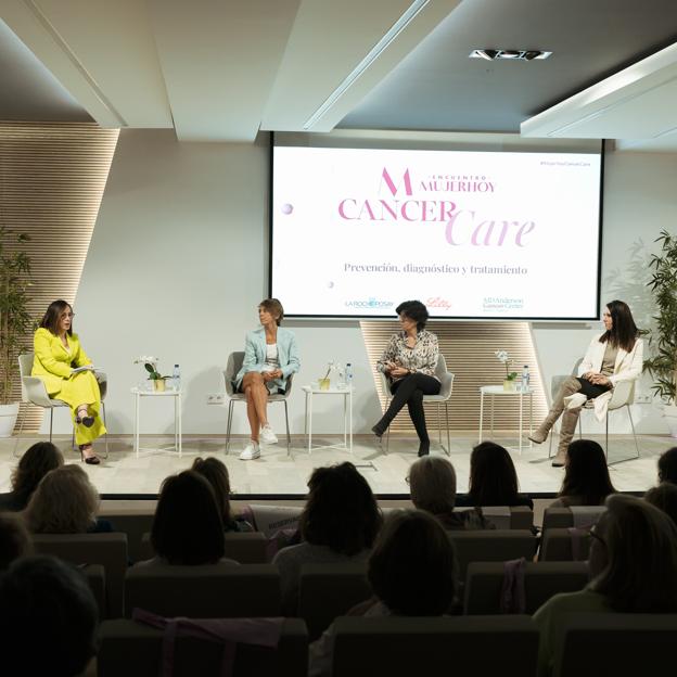 Virginia Lombraña, periodista, Dra. Laura García Estévez. Jefa de la Unidad de Mama de MD Anderson Cancer Center, Dra. Gloria Ortega. Cirugía oncológica de MD Anderson Cancer Center Madrid y Dra. Silvia Pérez. Jefa del Servicio de Radiología de la Mama de MD Anderson Cancer Center Madrid